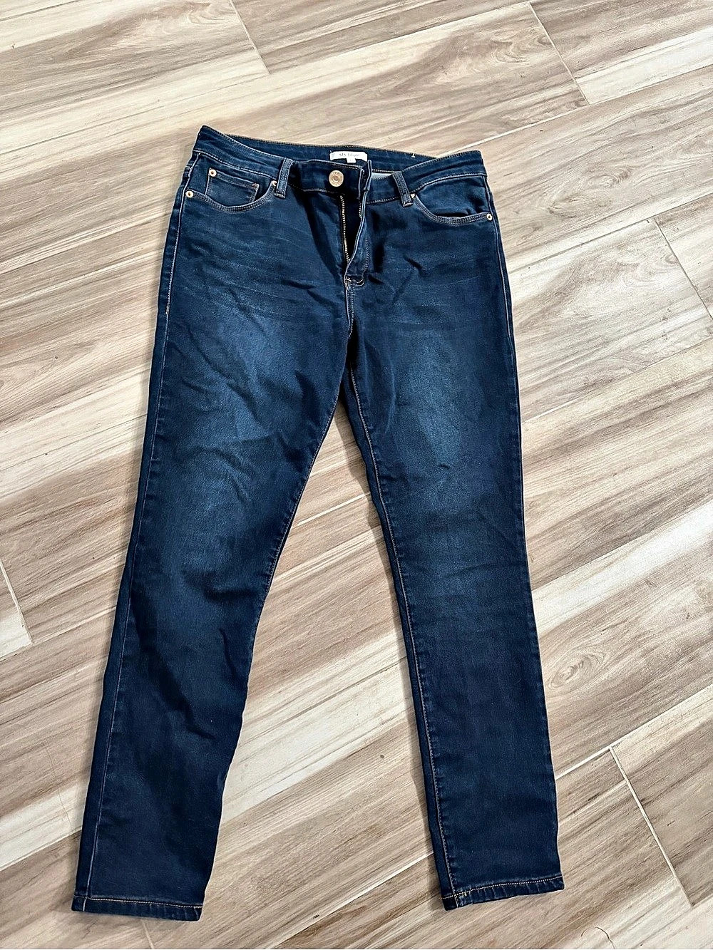 STS Blue Emma Mid Rise Skinny Jeans Skinny Jeans in Blue Waist 31 Like New